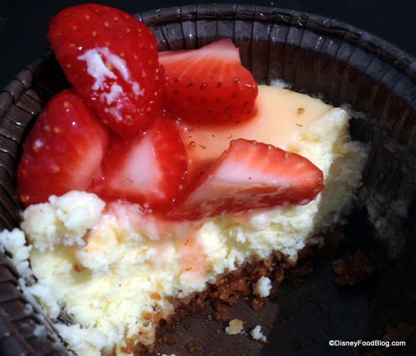 Lemon Cheesecake Cross Section