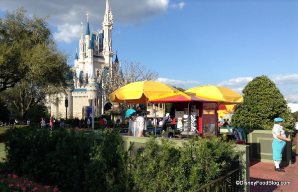 Current location of Main Street Popcorn Cart