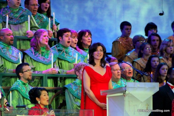 Amy Grant narrating 2013 Candlelight Processional