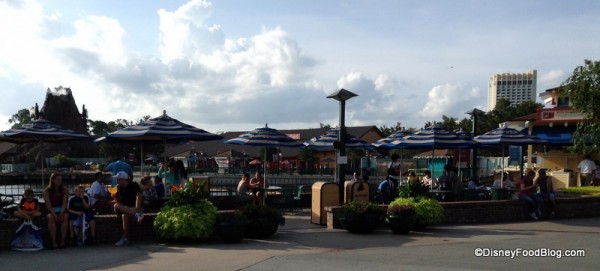 Marketplace Outdoor Seating