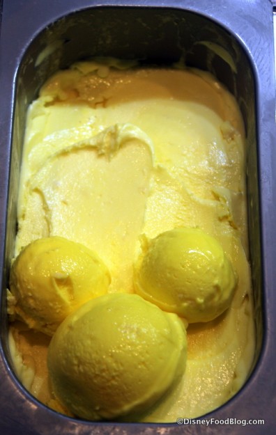 Lemon with Crispy Meringue Ice Cream 