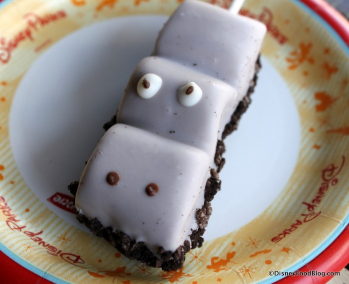 Hippo Marshmallow Cake Pop