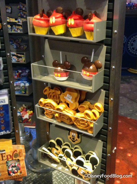 New Display of Mickey Mouse Snack Magnets