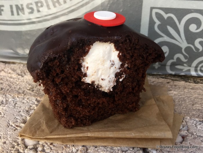 Chocolate Marshmallow Cupcake