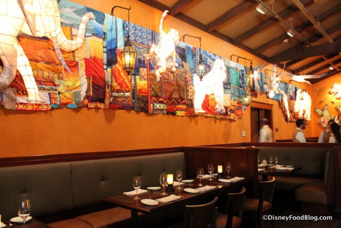 Grand Gallery Lantern Wall at Tiffins inspired by Rivers of Light show