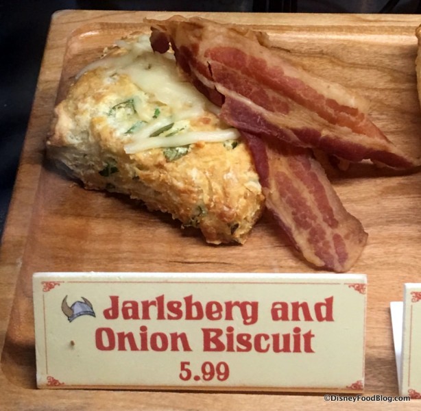 Jarlsberg and Onion Biscuit