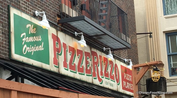 PizzeRizzo sign