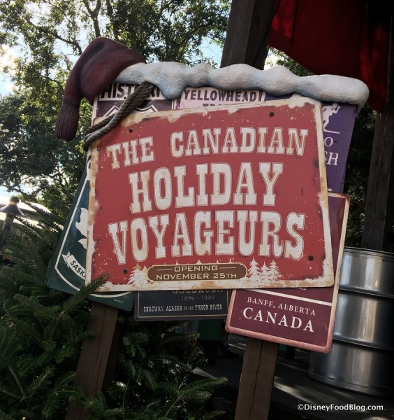 Holiday Voyageurs Sign