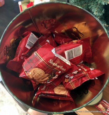 Music Shortbread Spotted: Musical Christmas Tree Shortbread Cookie Tin That's Awesome ...
