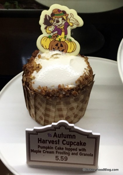 Autumn Harvest Cupcake