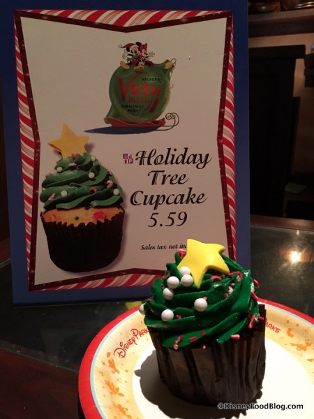 Holiday Tree Cupcake
