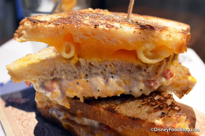 Pimento Grilled Cheese -- Inside
