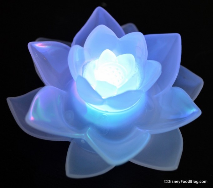 Lotus Glow Cube