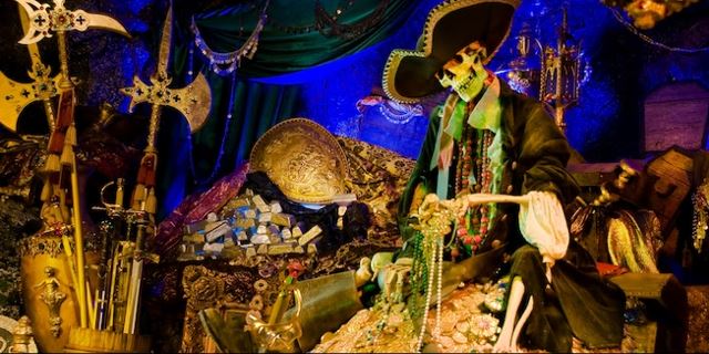 Everything You Need to Know About Disney’s Pirates of the Caribbean Ride! Pirates of the Caribbean RETURNS to Disneyland!