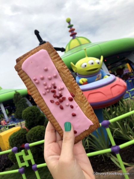 Raspberry Lunch Box Tart and Alien Swirling Saucers
