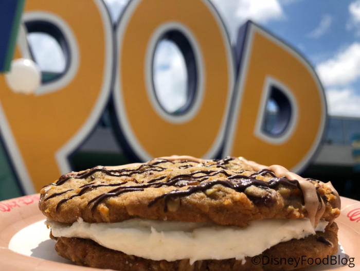 Oatmeal Cookie Sandwich