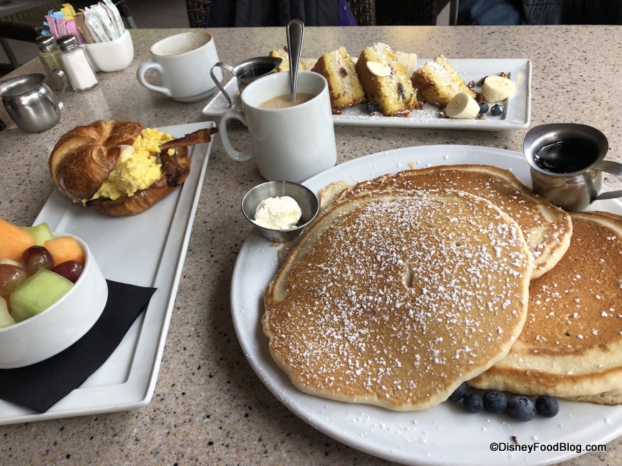 Review and (IRRESISTIBLE) Food Photos: La Brea Bakery in Disneyland's ...