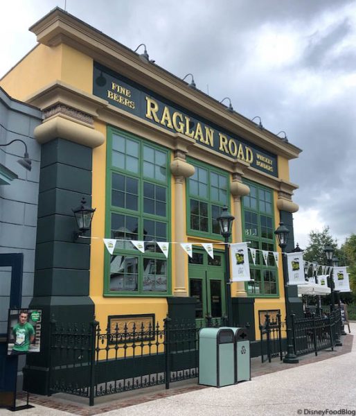 Raglan Road Reopened in Disney Springs Today to a Bit of a CROWD! 