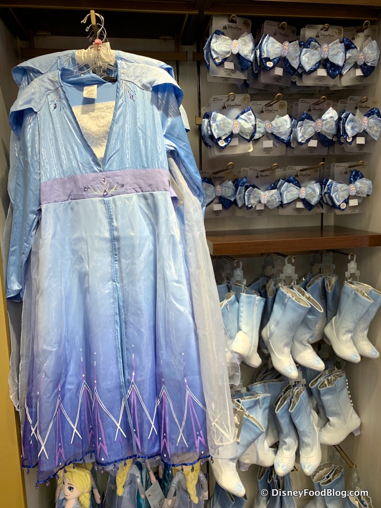 Elsa's dress transformations edit : r/Frozen