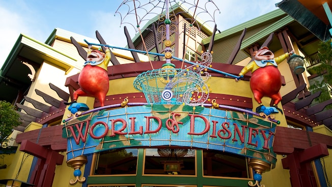 News: Downtown Disney in Disneyland Reportedly Opening July 9th With Outdoor Dining Only 