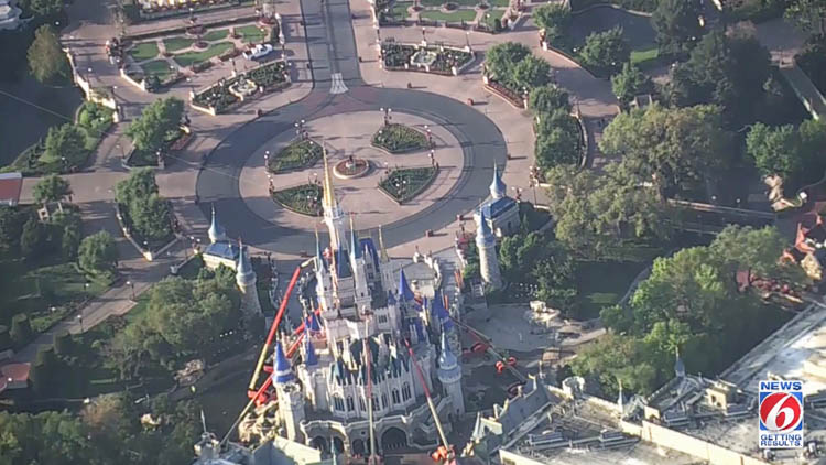 PHOTOS: High Winds Damage Sleeping Beauty Castle at Disneyland Paris; Force  Closure