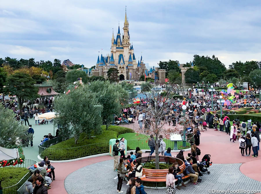 NEWS: Tokyo Disneyland’s Announcements Now Use Gender-Neutral Terms
