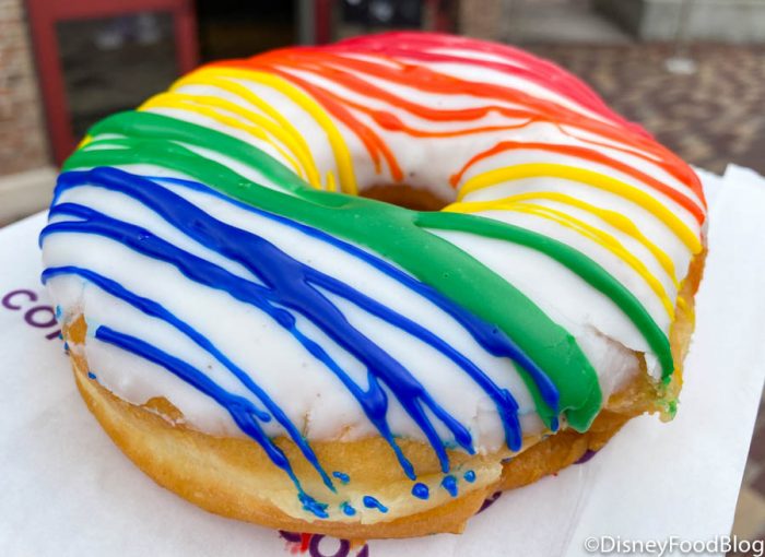 Review! There’s a New JUMBO Rainbow Donut in Disney World! 