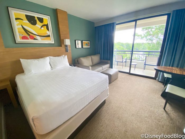 FIRST Look INSIDE a REOPENED Disney World Hotel Room! 