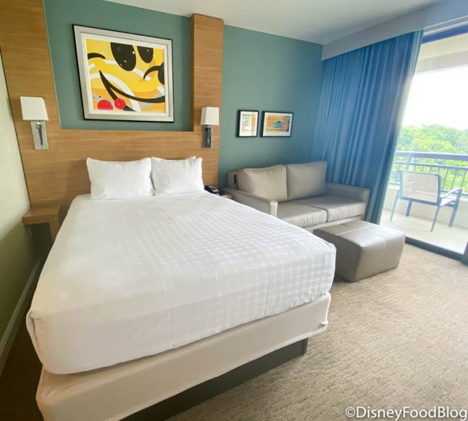 FIRST Look INSIDE a REOPENED Disney World Hotel Room! 