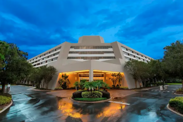 I Saved $300 By Staying at This Disney World Hotel on My Last Trip