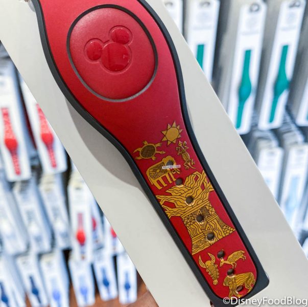 NEW Iron Man and Lion King MagicBands Have Landed in Disney World! 