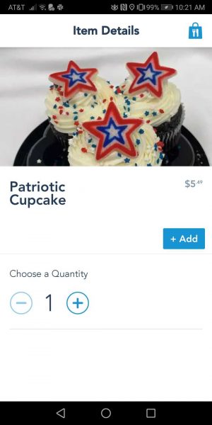 Celebrate the Fourth of July at Disney World with This Star-Spangled CUPCAKE! 