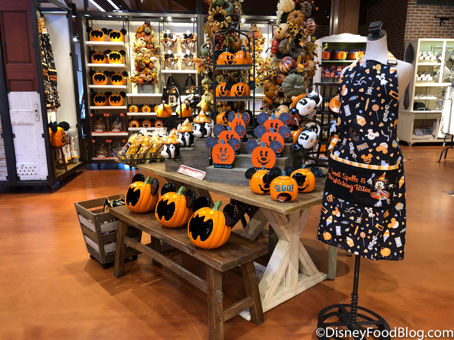 halloween centerpiece | the disney food blog