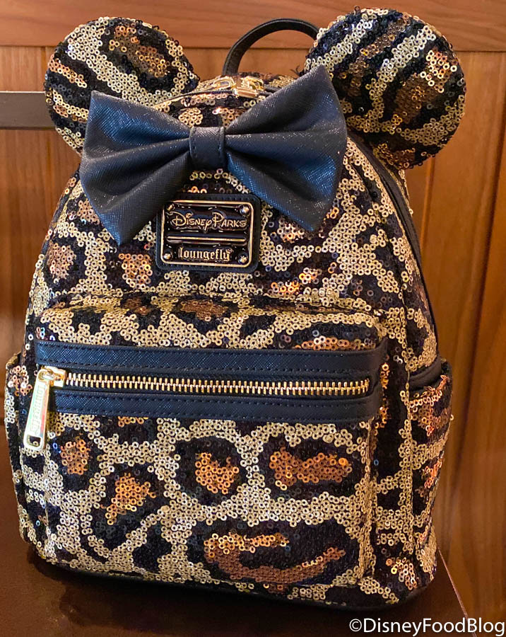 rester åbning Planlagt A New Leopard Print Loungefly Backpack Has Been SPOTTED at Disney's Animal  Kingdom! | the disney food blog