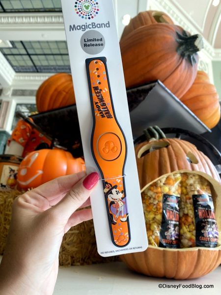 NEW Disney Parks 2021 Mickey Mouse Halloween Magic Band Limited Release LINKABLE