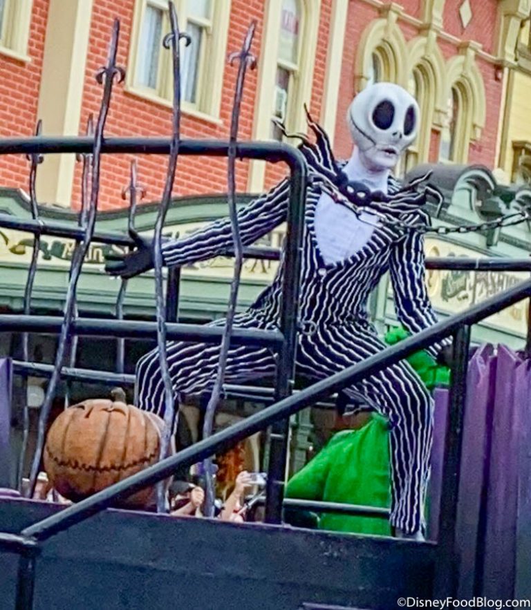 Broadway Will Host a Virtual 'Nightmare Before Christmas' Charity