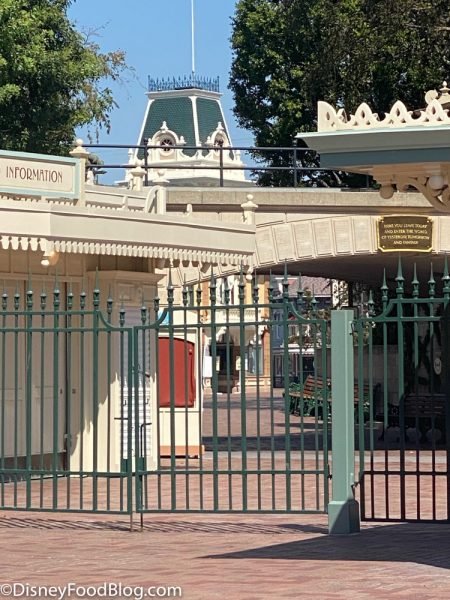 PHOTOS: Construction Scaffolding Removed from Disneyland’s Emporium 