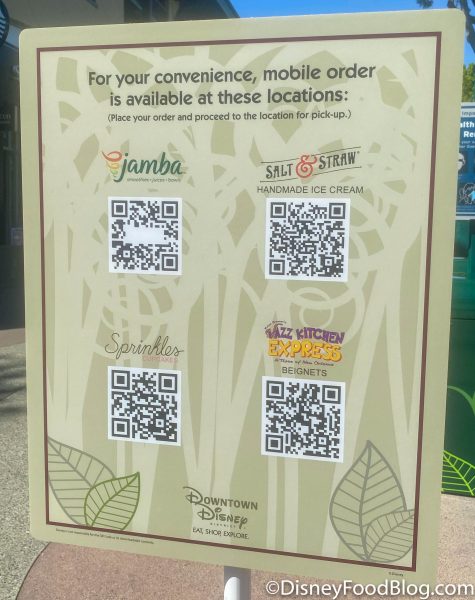 More Restaurants Are Offering Mobile Ordering in Disneyland! 