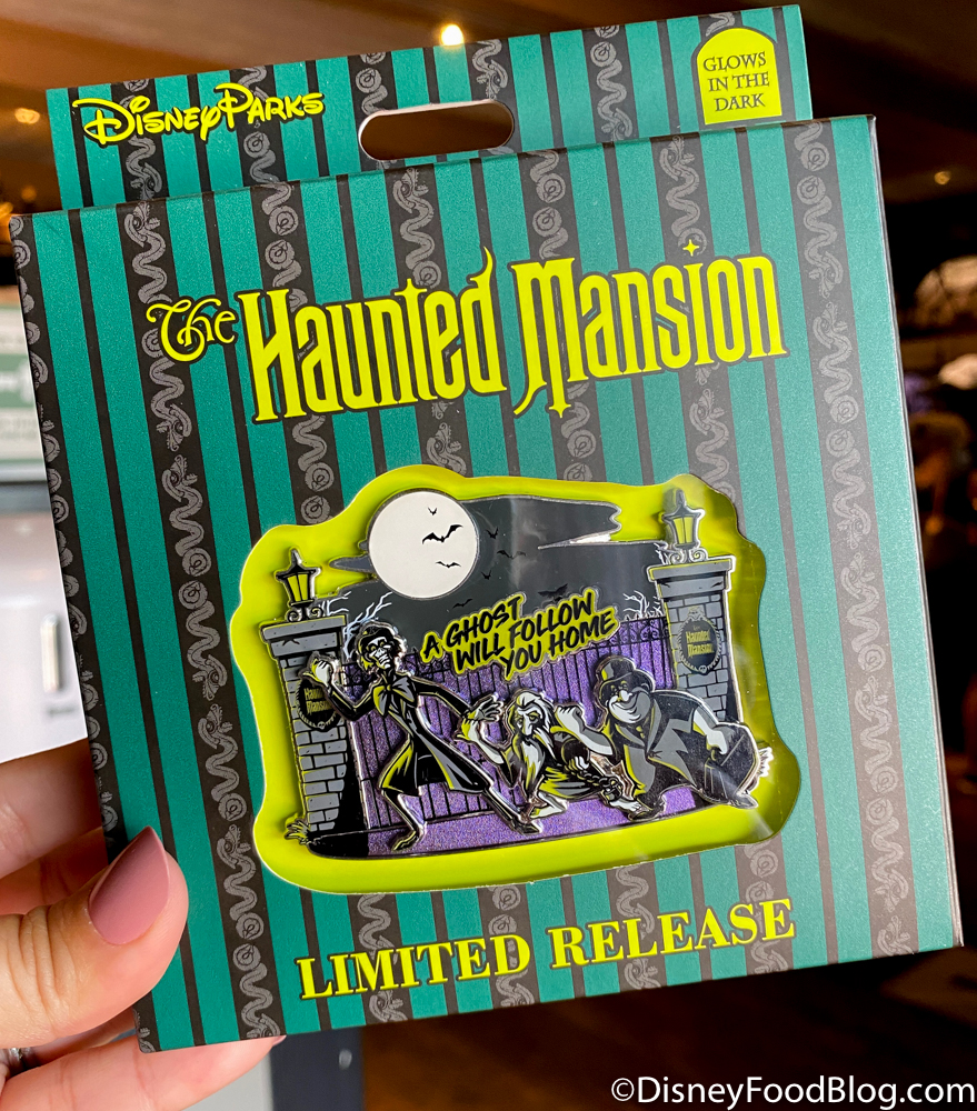 Disney Haunted Mansion Holiday 2015 Nightmare Before Christmas Jumbo Pin Glows 