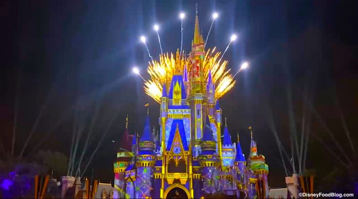 magic-kingdom-cinderella-castle-firework
