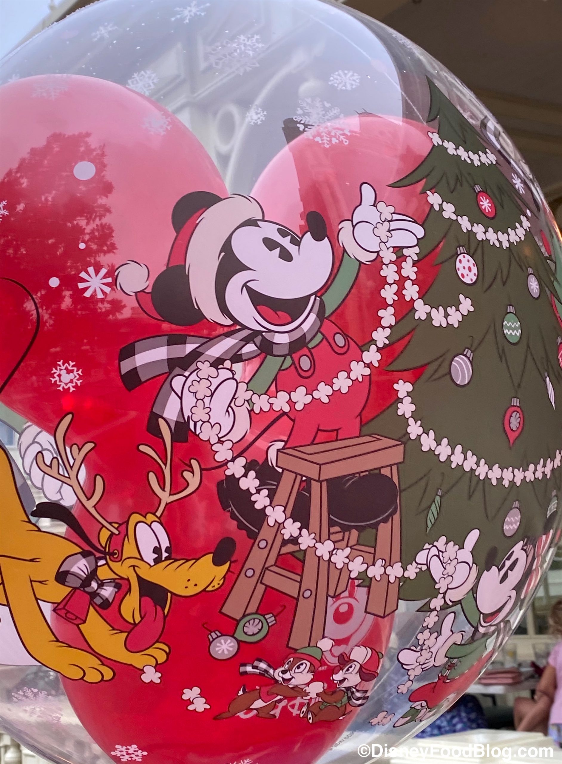 PHOTOS! Holiday Balloons Float Into Disney World! Disney by Mark
