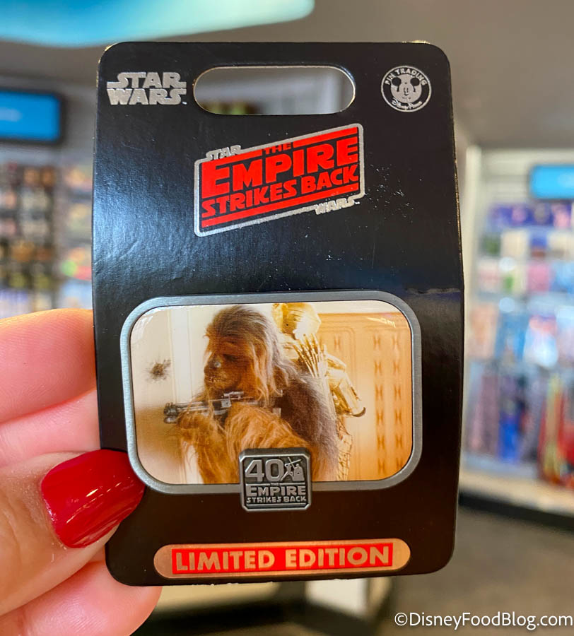 STAR WARS Force For Change Limited Edition Disney Parks Pin Badge The Last Jedi 