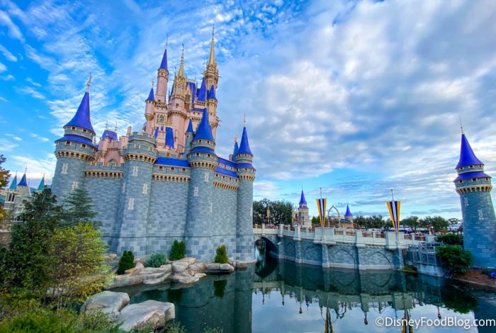 2021-WDW-Magic-Kingdom-Cinderella-Castle