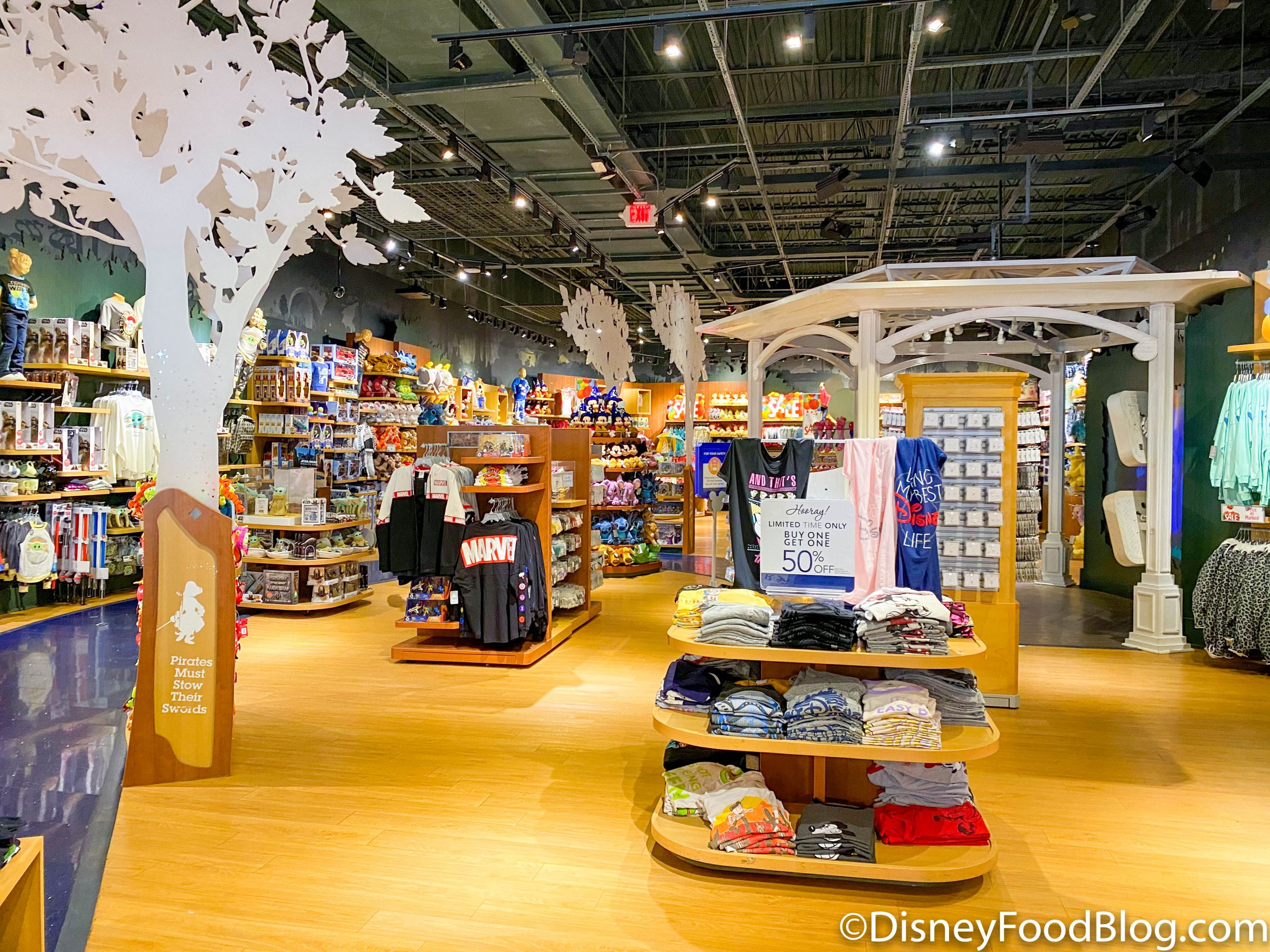 NEWS: 20% of Disney Stores Closing as Company Shifts Focus to E