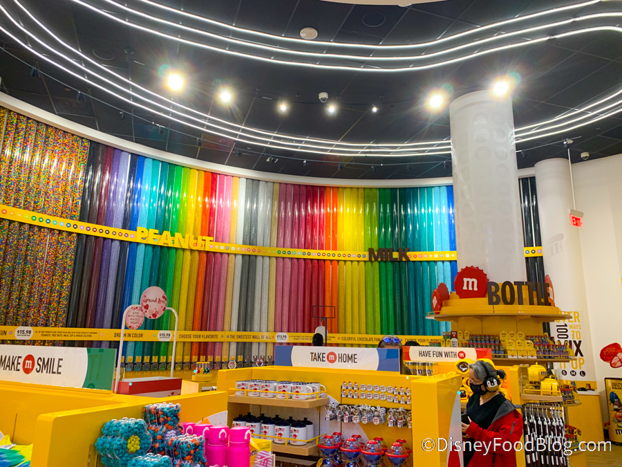 Step-By-Step Guide to Personalizing M&M's in Disney Springs!