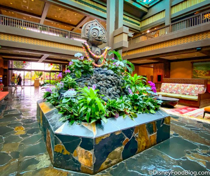 2021-wdw-polynesian-resort-general-stock