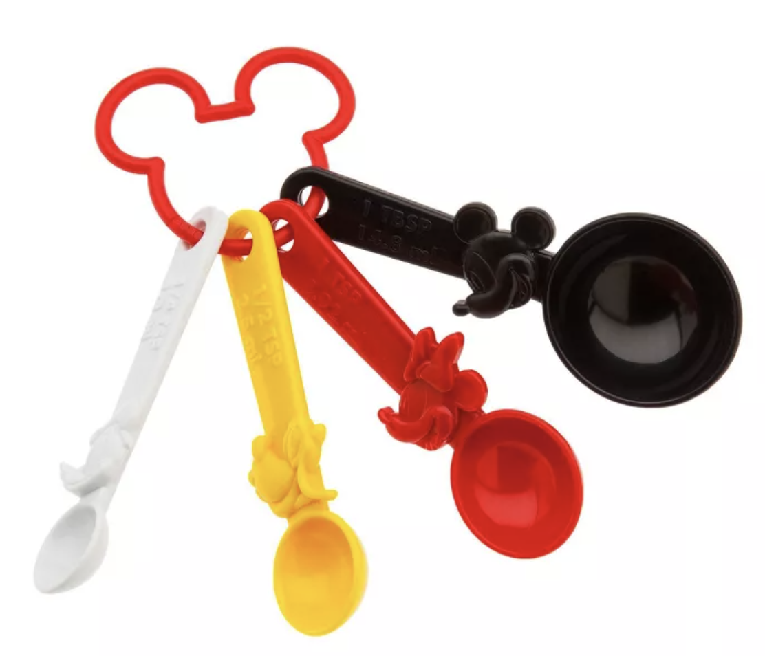 MICKEY MOUSE GLOVES YELLOW/GREEN 4 MEASURING SPOON KITCHEN SET W/  RING-BRAND NEW