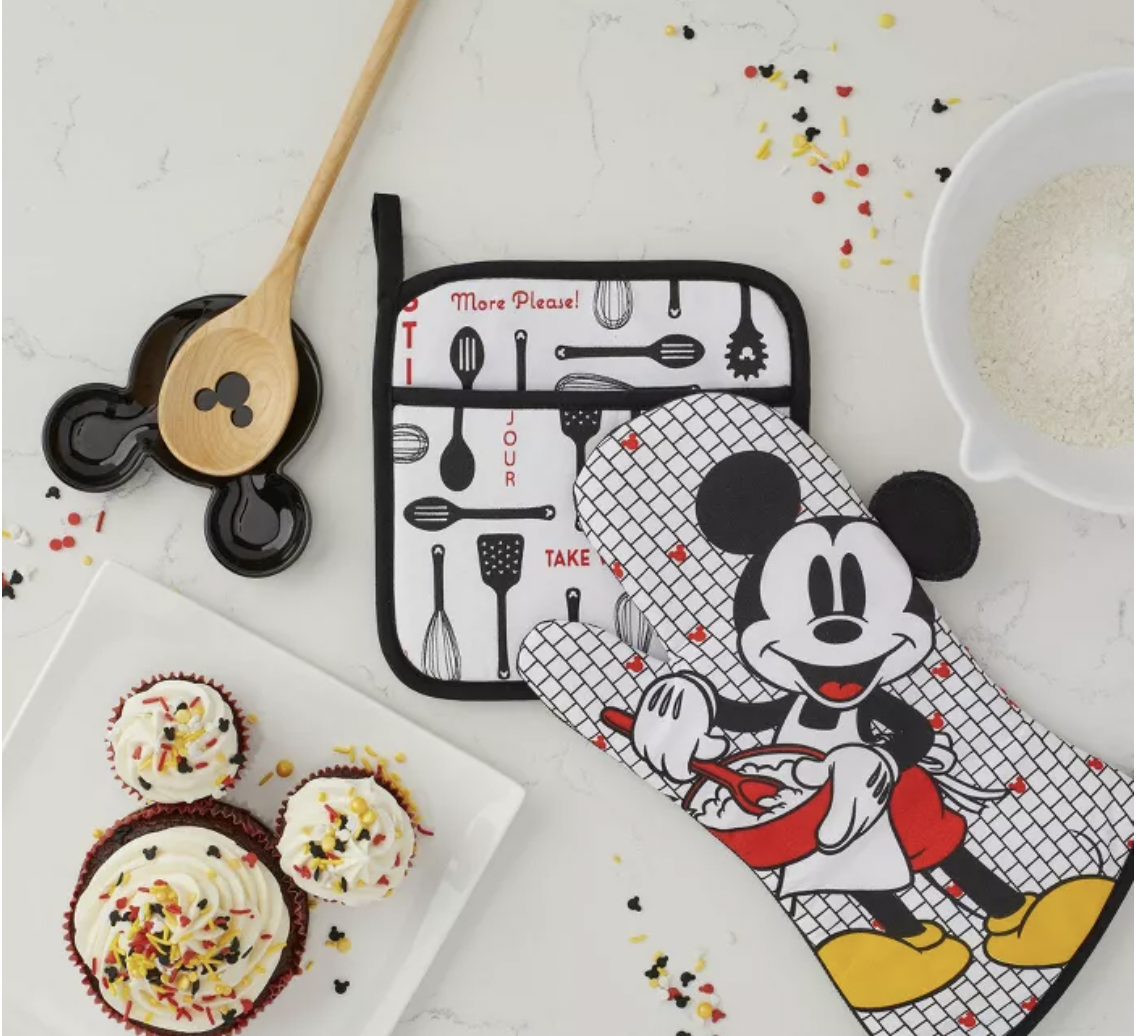 Just Take All My Money, Target. Their New Disney Kitchen Collection is  FIRE.