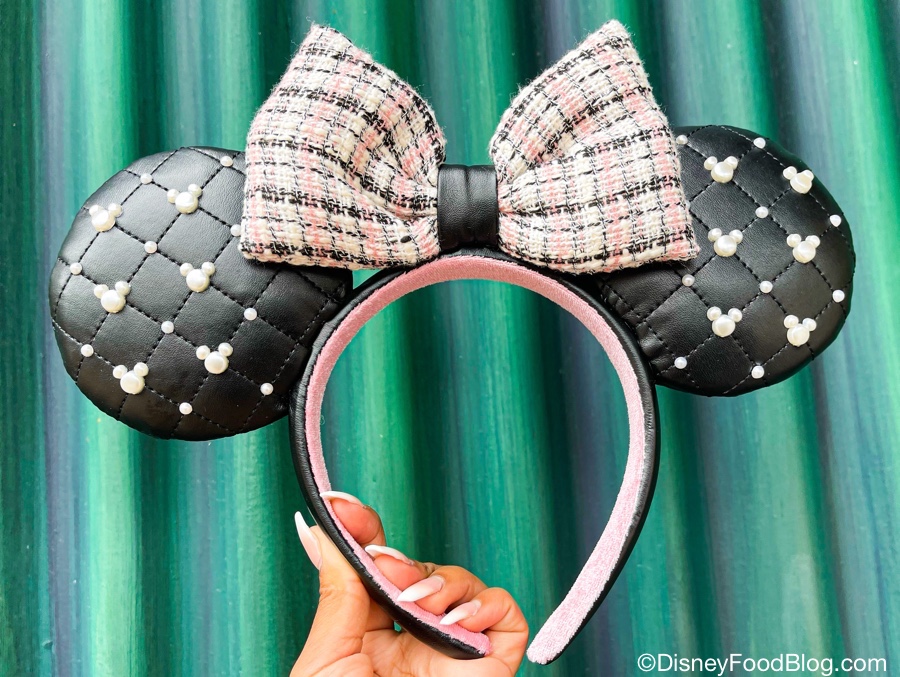 Disney's NEW Pearl Minnie Ears Will Be Available Online SOON! | the disney  food blog