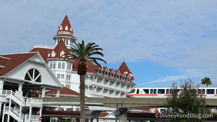 grand floridian or yacht club